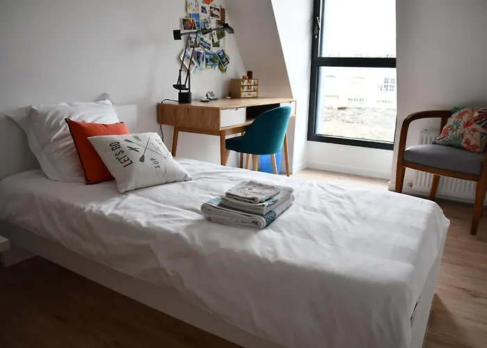 Le Beau Repaire, Chambres D\'Hotes, Quartier Historique, 1 A 3 Chambres, Etage Independant