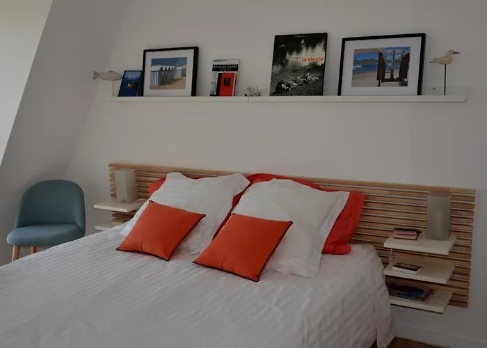 Le Beau Repaire, Chambres D\'Hotes, Quartier Historique, 1 A 3 Chambres, Etage Independant