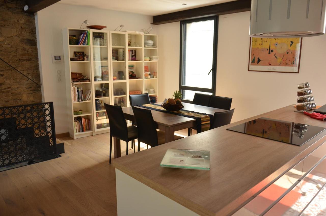 Le Beau Repaire, D'hotes, Quartier Historique, 1 A 3 Chambres, Etage Independant * Angers